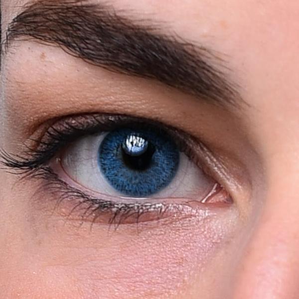 Lentilles de couleur Bleu vif - 3 mois